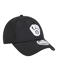 New Era Men's Black Milwaukee Brewers Pivot 9FORTY Adjustable Hat
