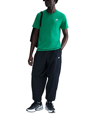 Nike Men's Sportswear Club Short Sleeve T-Shirt