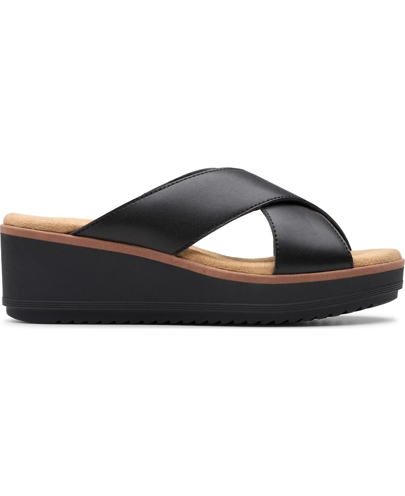 Clarks Collection Women's Wrenly Ivy Wedge Sandals