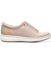 Clarks Cloudsteppers Women's Breeze Sky Slip-On Shoes
