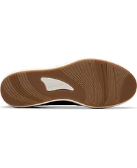 Clarks Women's Cloud Steppers Breeze Sky Air Closed Toe Shoes