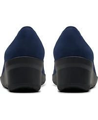 Clarks Collection Women's Suttyn Kaylie Slip-On Shoes