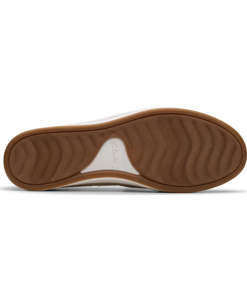 Clarks Women's Cloud Steppers Breeze Vibe Flat Shoes