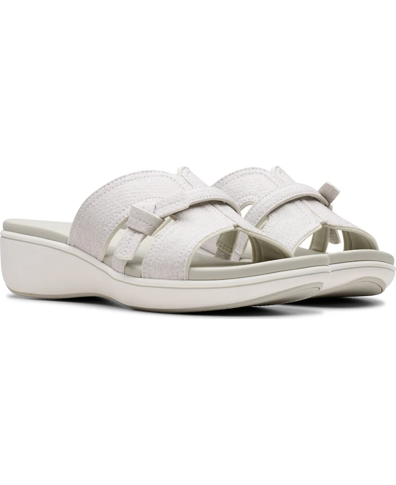 Clarks Cloudsteppers Women's Breeze Rae Mia Slip-On Flat Sandals