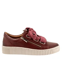 Eos Footwear Jovi Sneaker