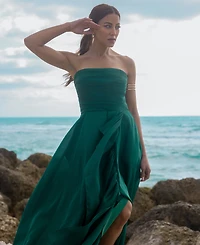 Xscape Petite Sleeveless Organza Ball Gown