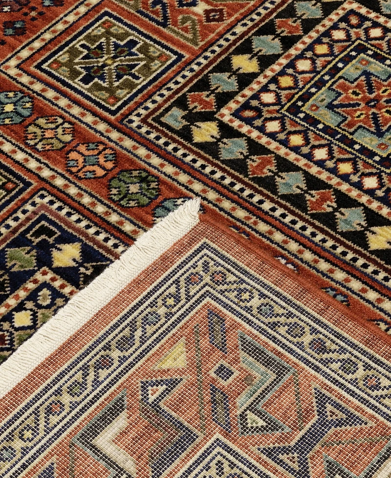 Oriental Weavers Lilihan 002C6 2'x3' Area Rug