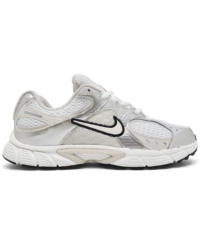 Nike Big Kids V5 Rnr Casual Sneakers from Finish Line