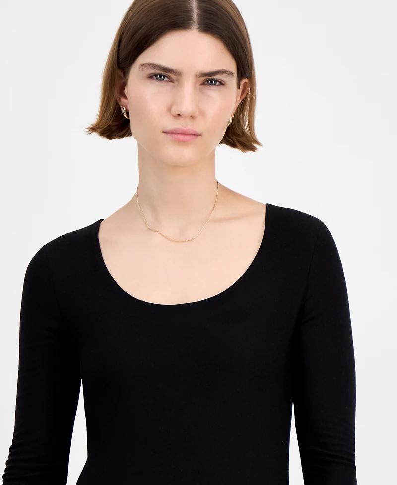 Planet Gold Juniors' Long-Sleeve Scoop-Neck Bodysuit