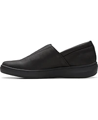 Clarks Women's Cloudsteppers Breeze Sky Ria Round Toe Shoes
