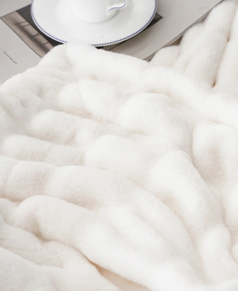 Battilo Luxurious Reversible Rabbit Faux Fur Throw, 60" x 80"