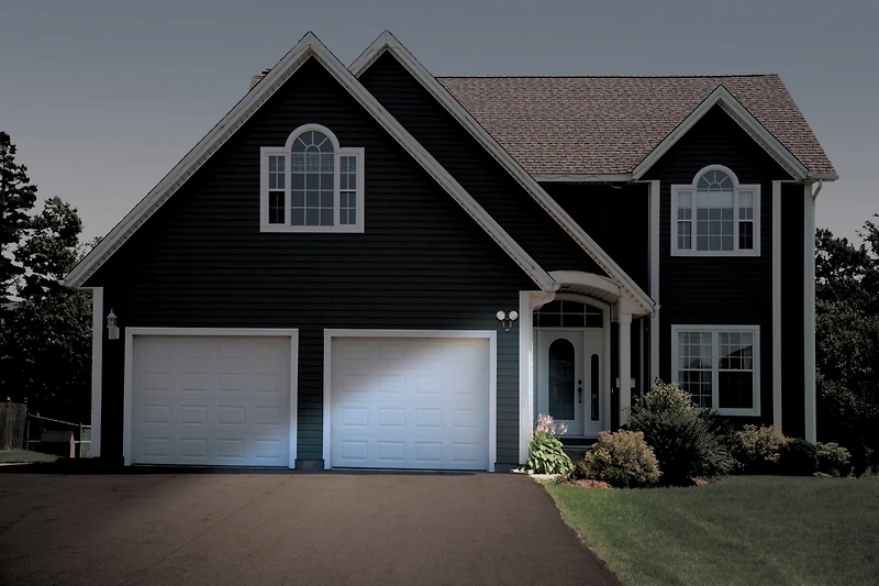 Maxsa Innovations Battery-powered Motion-activated Dual Head Led Security Spotlight