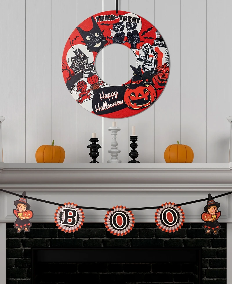 Mr. Halloween Retro Wreath and Garland Set