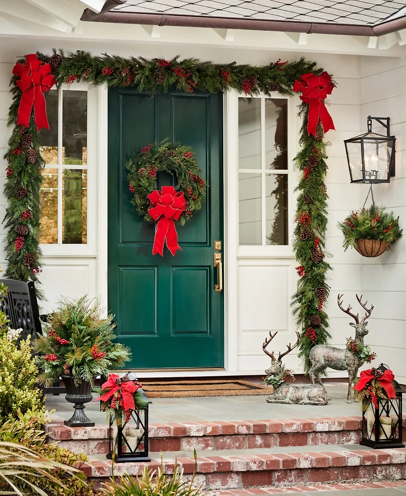 Balsam Hill 6 ft Outdoor Berry Pine Pre-Lit Garland