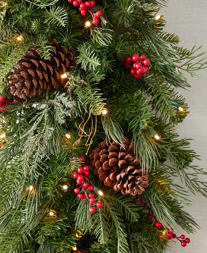 Balsam Hill 10 ft Outdoor Berry Pine Pre-Lit Garland