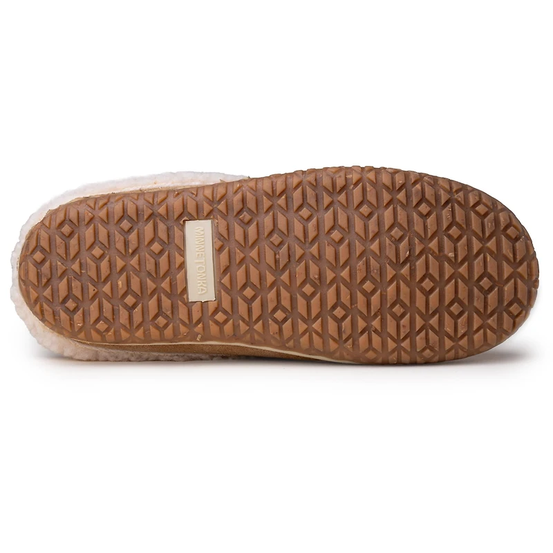 Minnetonka Women's Spruce Suede Berber Lined Slippers
