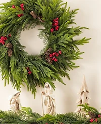 Glitzhome 24" Polyethylene Christmas Dripping Wreath