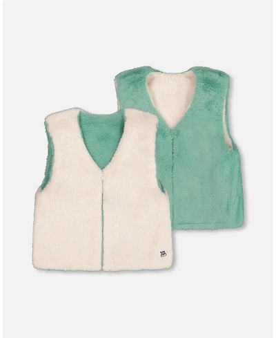 Deux par Big Girls Reversible Faux Fur Vest