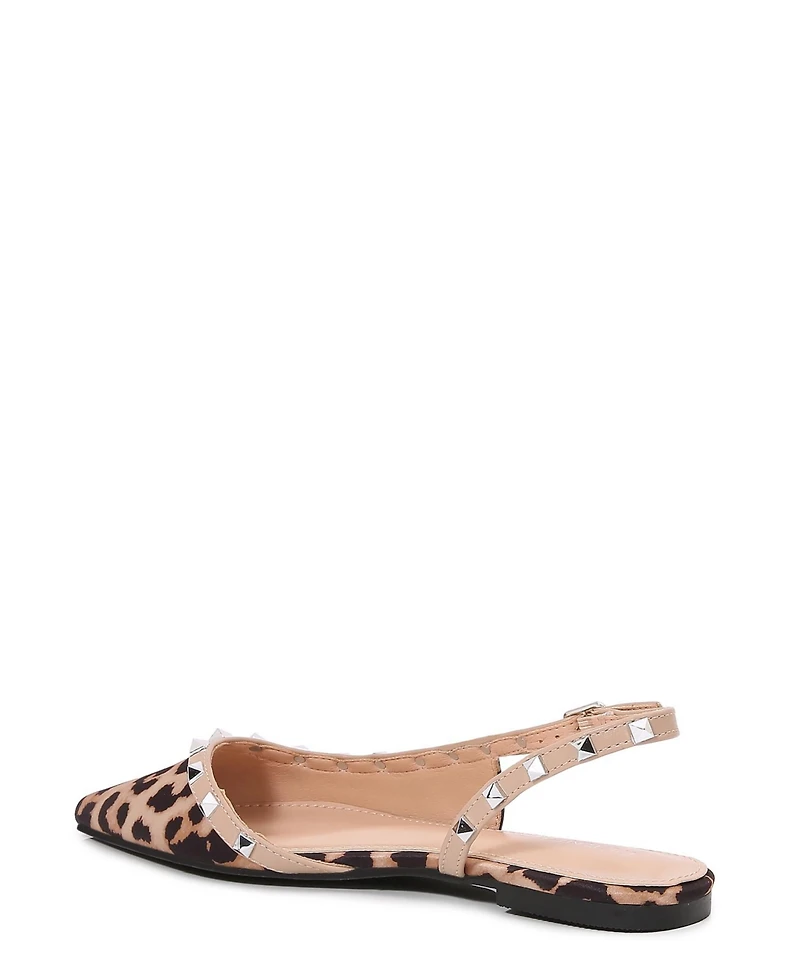 Berness OdinaPyramid Stud Flats