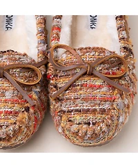 Minnetonka Women's Cally Patterned Slippers