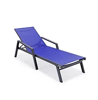 LeisureMod Lounge Chair With Armrests in Aluminum Frame