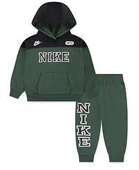 Nike Toddler Boys 2-Piece Sportswear P.e. Blocked Pullover and Pant Set