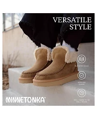 Minnetonka Women's Chandra Suede Berber Lined Ankle Boots