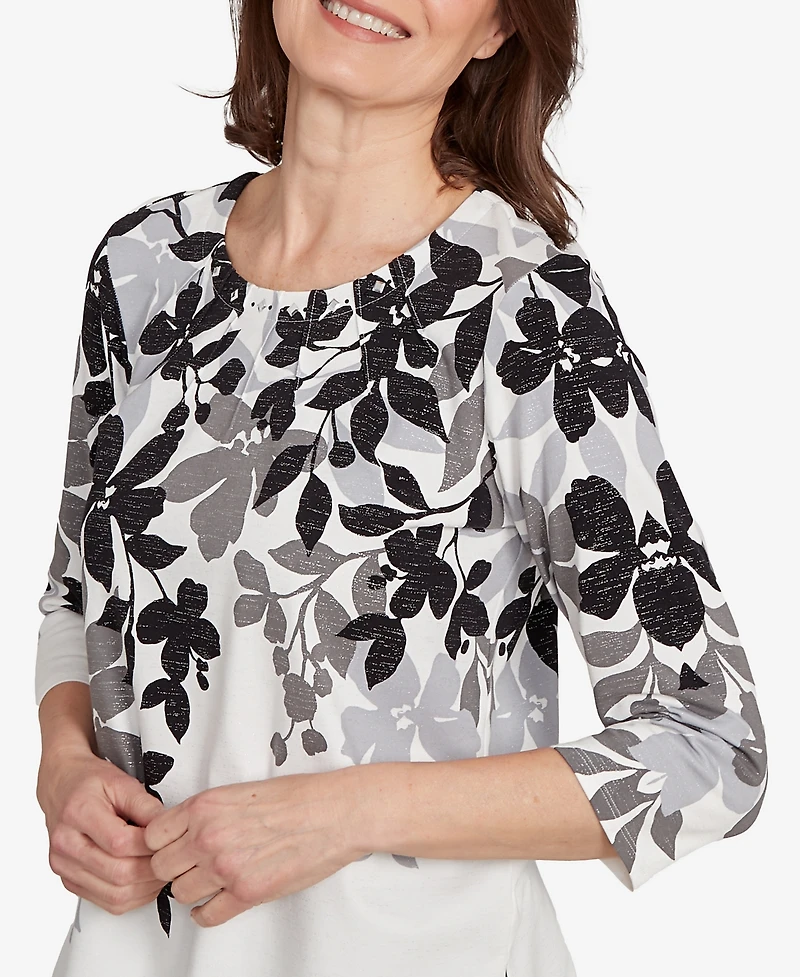 Alfred Dunner Women's Classic Shadow Leaf Three Quarter Sleeve Top
