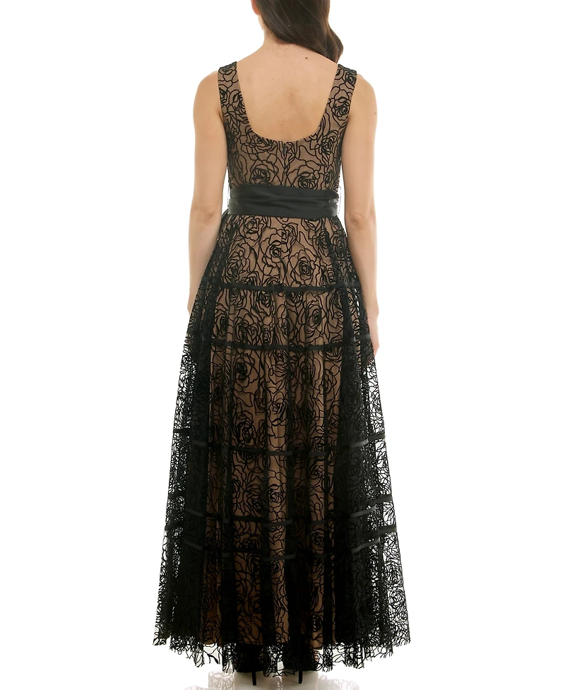 Taylor Women's Scoop Neck Tiered Dress
