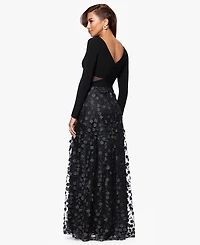 Xscape Women's Long Sleeve V-Neck Dress
