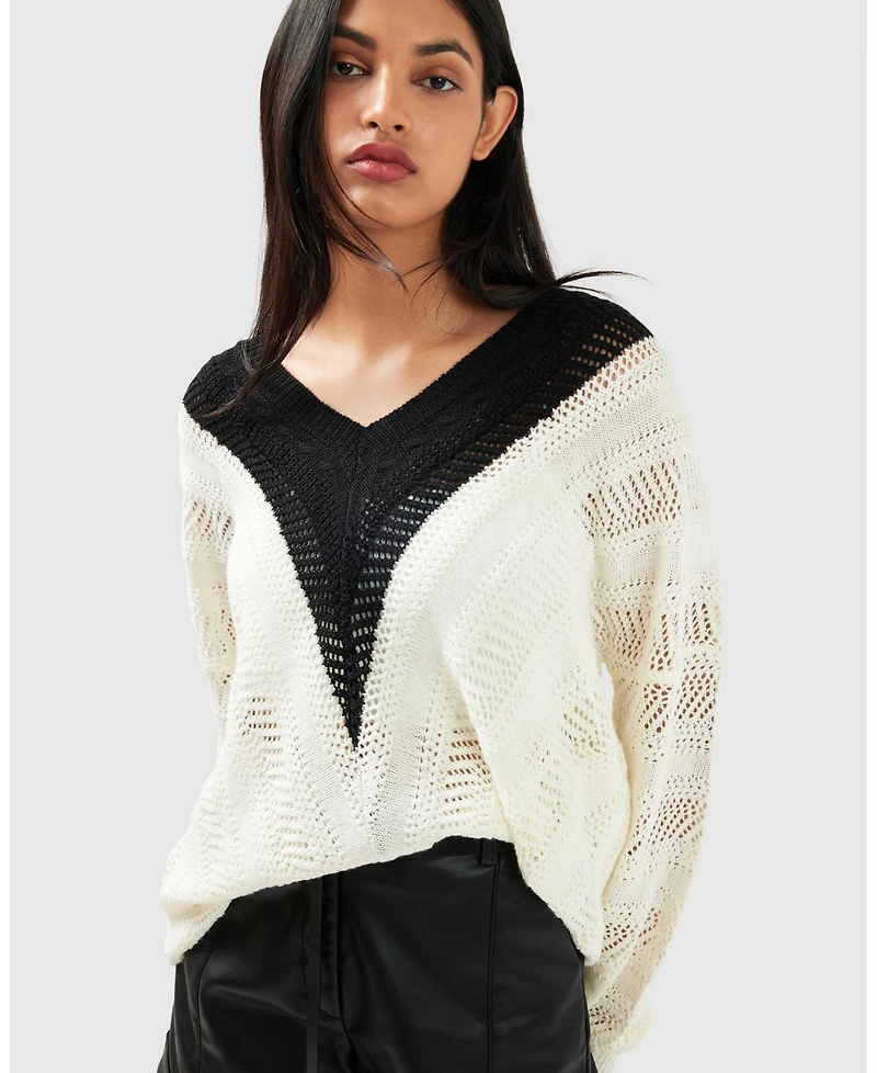 Belle & Bloom Women's This Moment Oversized V-Neck Knit