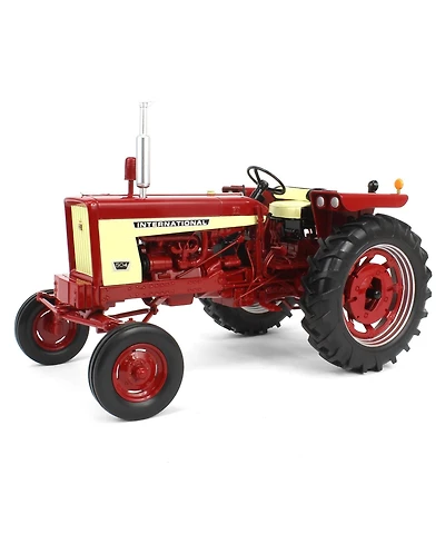 1/16 Ih Farmall 504 Tractor w/ Wide Front & Rear Wheel Weights SpecCast
