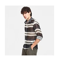 Campus Sutra Men's Navy Blue Contrast Panel Knit Shirt