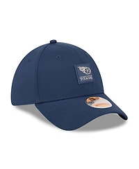 New Era Men's Navy Tennessee Titans 2025 Sideline 39THIRTY Flex Hat