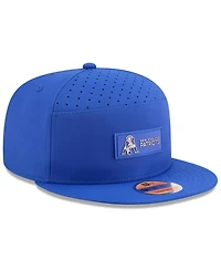 New Era Men's Royal New England Patriots 2025 Sideline Throwback Split Panel 9FIFTY Snapback Hat
