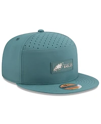 New Era Men's Midnight Green Philadelphia Eagles 2025 Sideline Split Panel 9FIFTY Snapback Hat