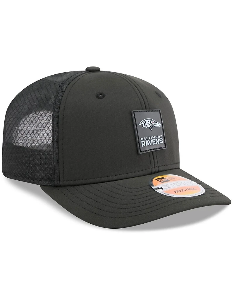 New Era Men's Baltimore Ravens 2025 Sideline 9SEVENTY Trucker Adjustable Hat
