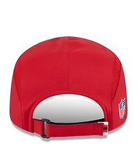 New Era Men's Red Tampa Bay Buccaneers 2025 Sideline Runner Adjustable Hat