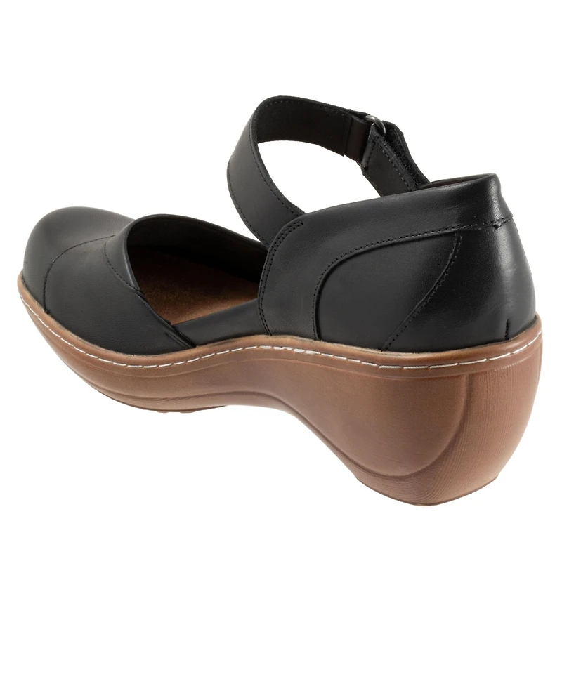 Softwalk Miri Clog