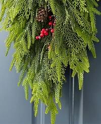 Glitzhome Christmas Greenery Dripping Teardrops with Pinecones and Red Berries, Set of 2