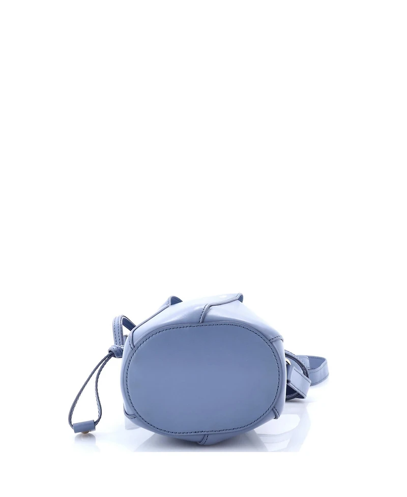 Pre-Owned Chloe Small Tulip Bucket Bag Leather
