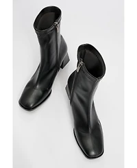 Prologue Shoes Plesa Chunky Heel Boot (Women)