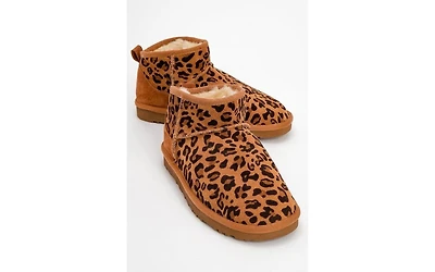 Forever & Always Shoes Zaz Leather Boot (Women)