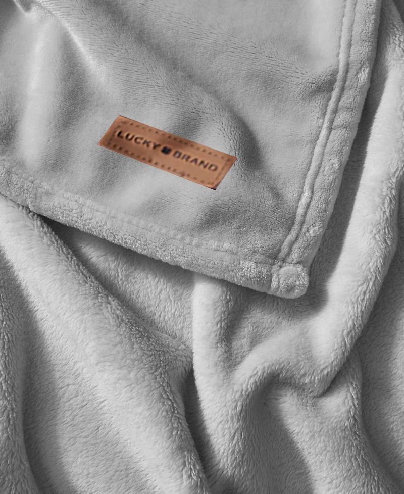 Lucky Brand Solid Plush Throw, 50" x 70"