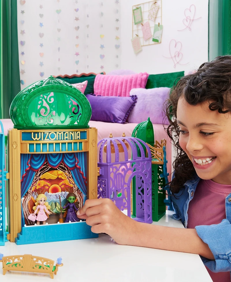 Wicked Universal Pictures Wicked Emerald City Small Doll Playset