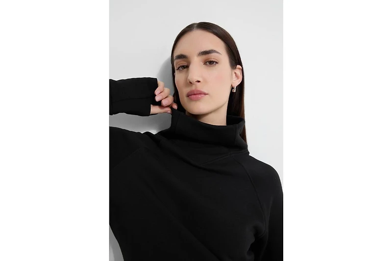 Marcella Women's Washington Sweatshirt