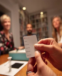 Bezzerwizzer Studio Get A Hint Party Game