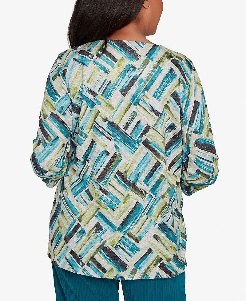 Alfred Dunner Lake Champlain Detailed V Neck Brushstroke Top