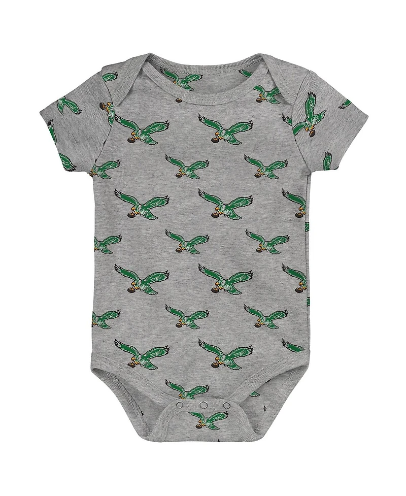 Outerstuff Newborn 3-Piece Philadelphia Eagles Little Tike Bodysuit Set