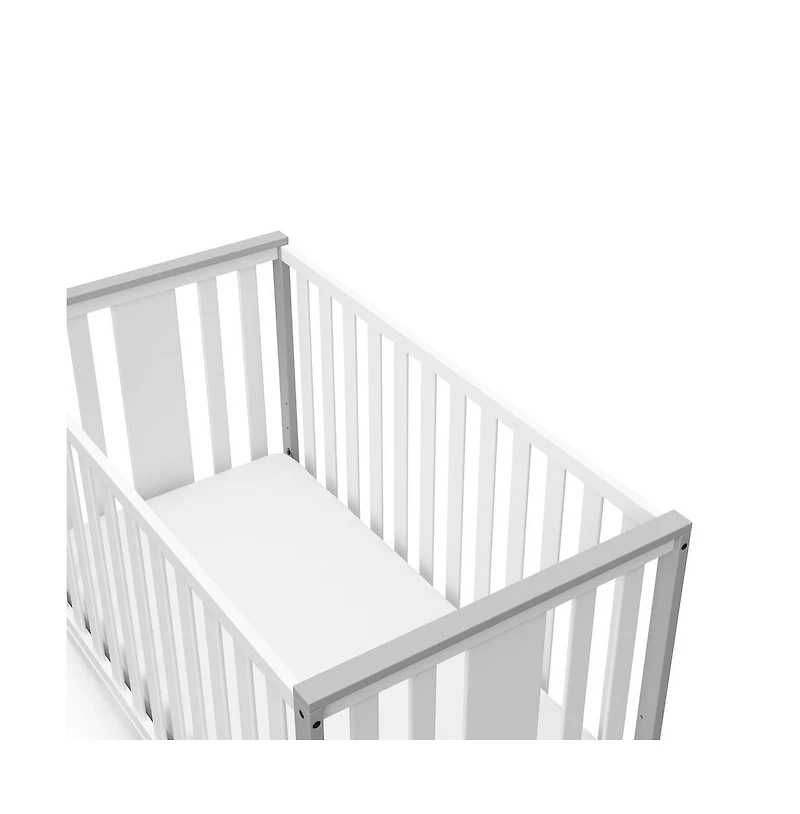 Storkcraft Modern Pacific 4-In-1 Convertible Crib